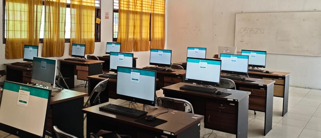 TIPD Pastikan Infrastruktur Lab Komputer Siap untuk UTBK SMMPTN-Barat